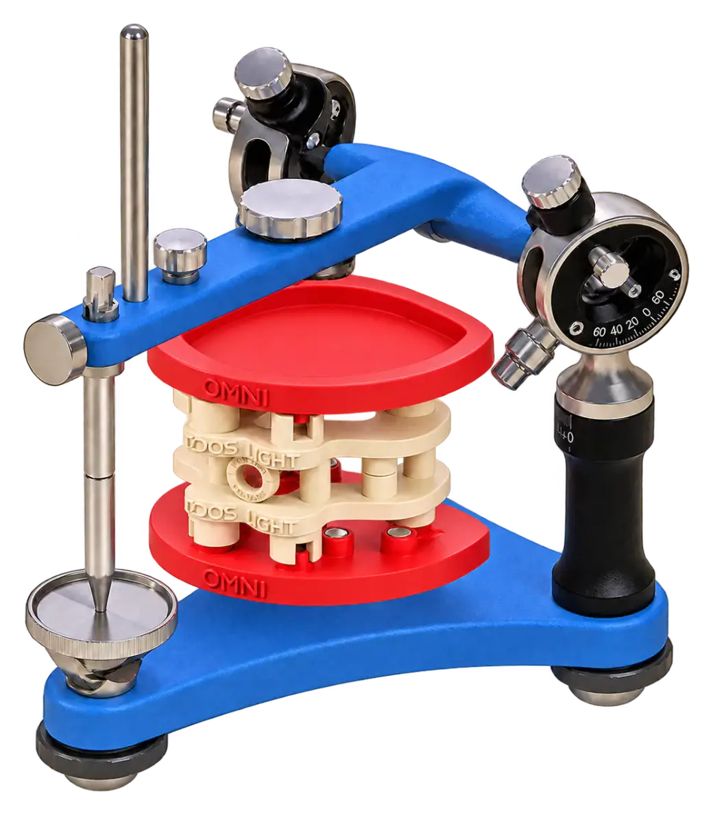 Illustration : articulateur Dentatus ARH2 avec DACOS Omni Flex et le calibrateur montés entre ses deux branches
